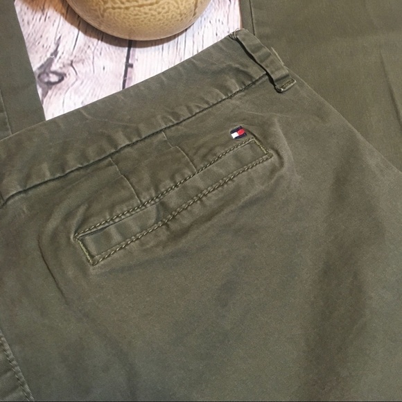 Tommy Hilfiger olive green straight leg brushed cotton pants - Picture 4 of 8